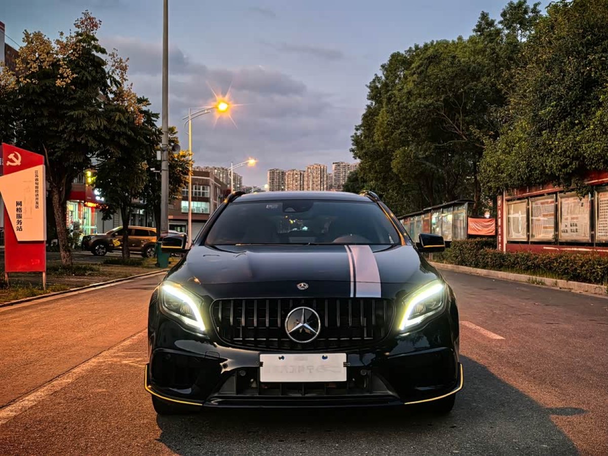 Mercedes-Benz GLA AMG 2017 car image #3