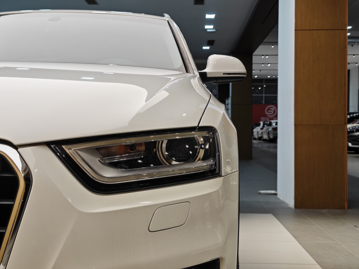 Audi Q3 (Imported) 2015 car image #3