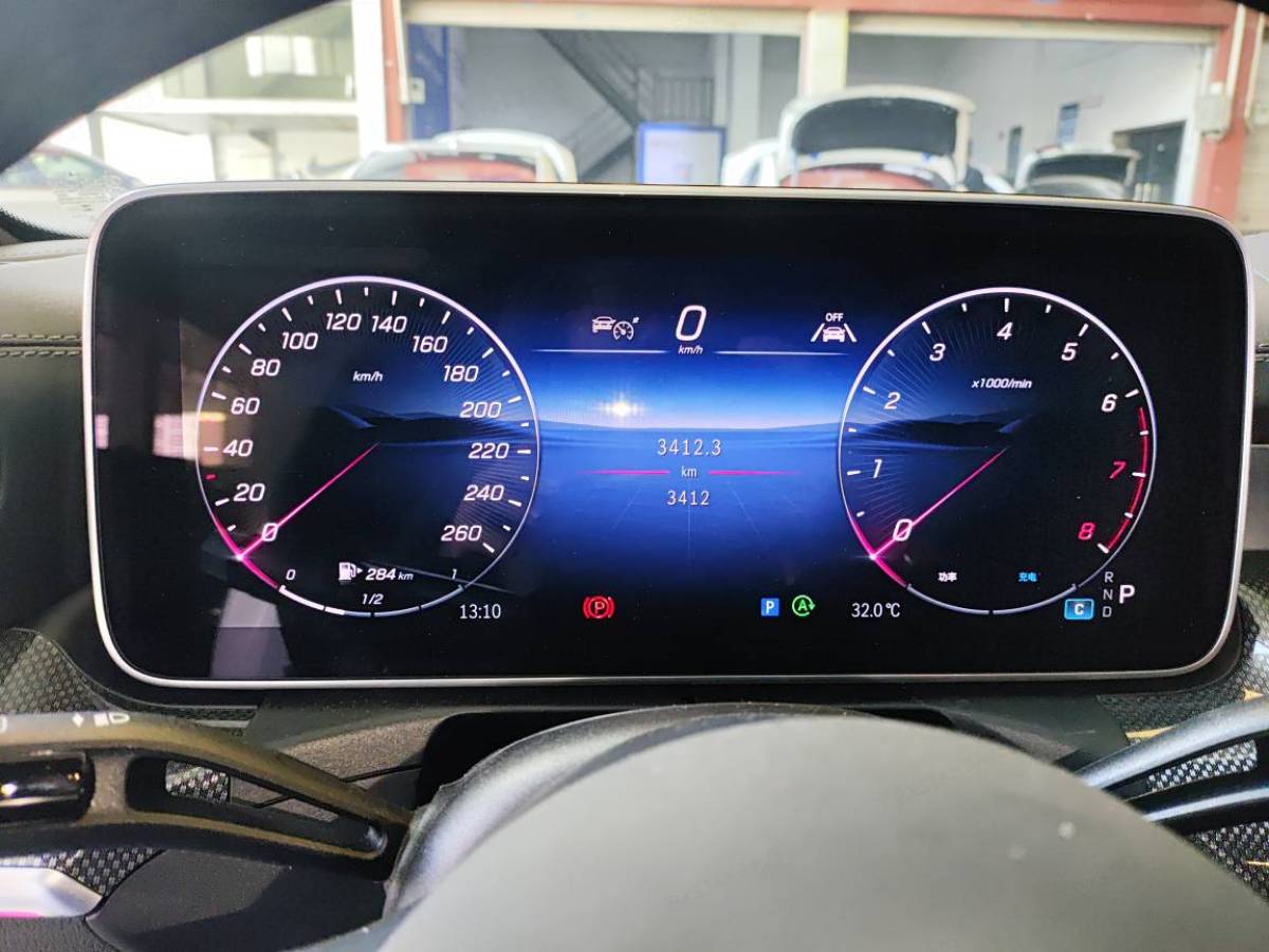 Mercedes-Benz CLE Class 2025 car image #3