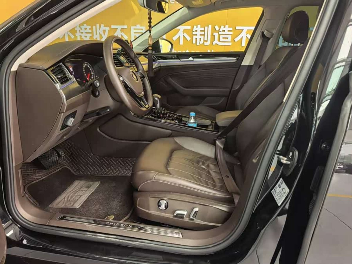 Hyundai Coupe 2021 صورة سيارة #3