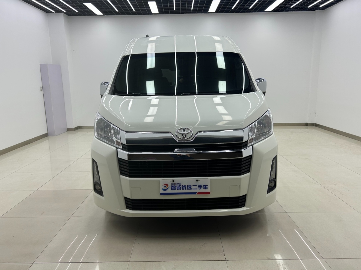 Toyota Hiace 2022 immagine di auto #3