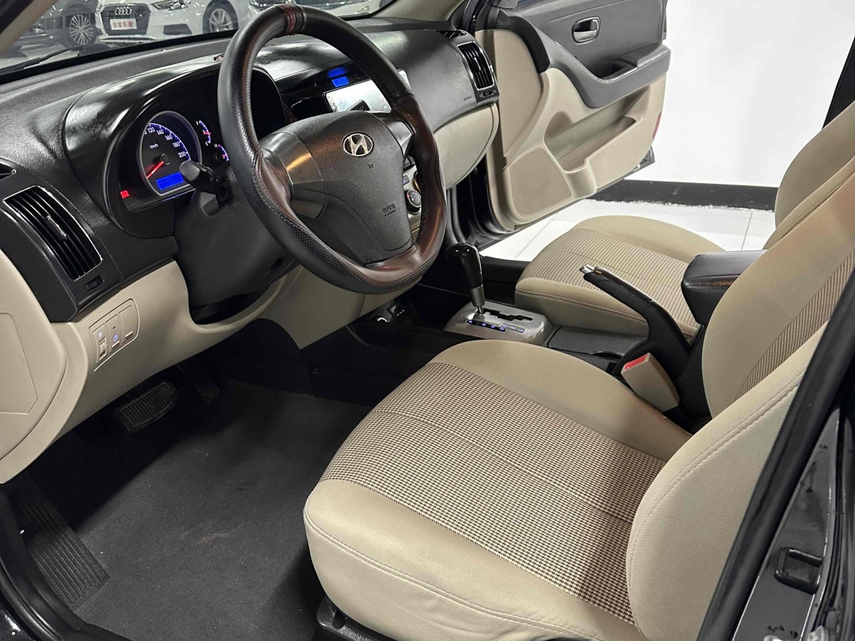 Hyundai Elantra HD 2012 #3 Hyundai Elantra HD 2012 car image #3