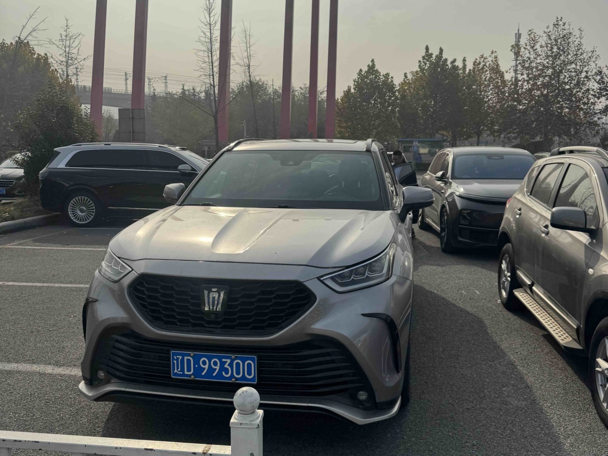 Toyota Crown Kluger 2022 #3 Toyota Crown Kluger 2022 immagine di auto #3