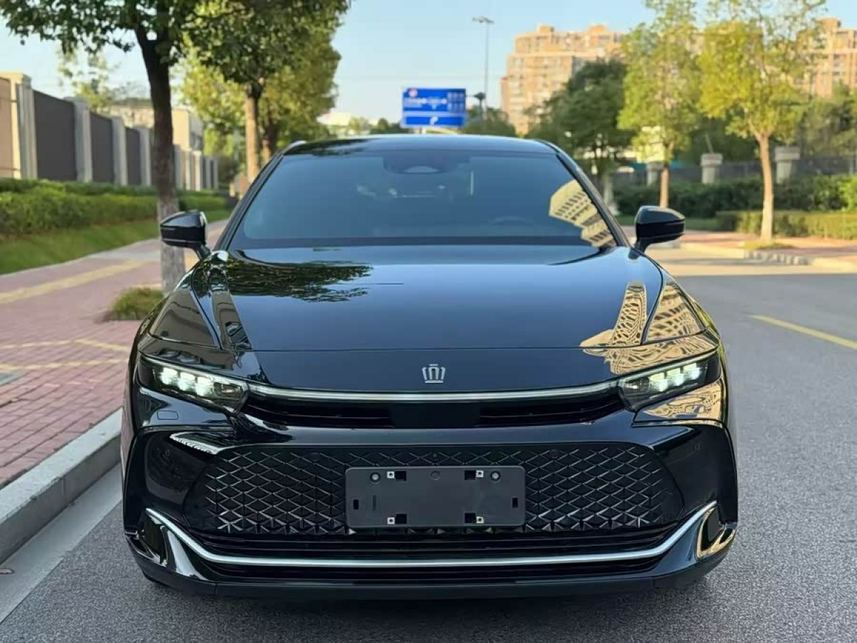 Toyota CrownSportCross 2023 image de voiture #3