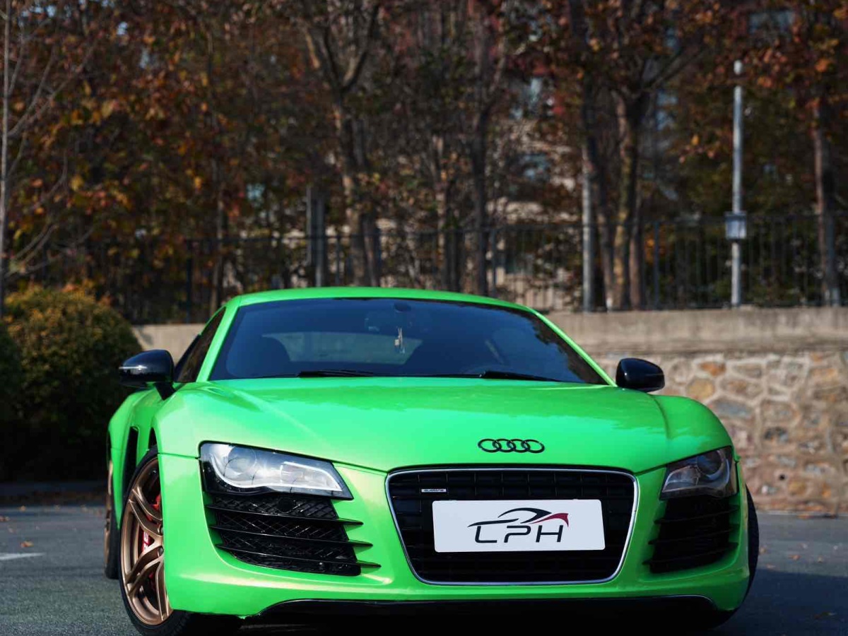Audi R8 2008 изображение автомобиля #3