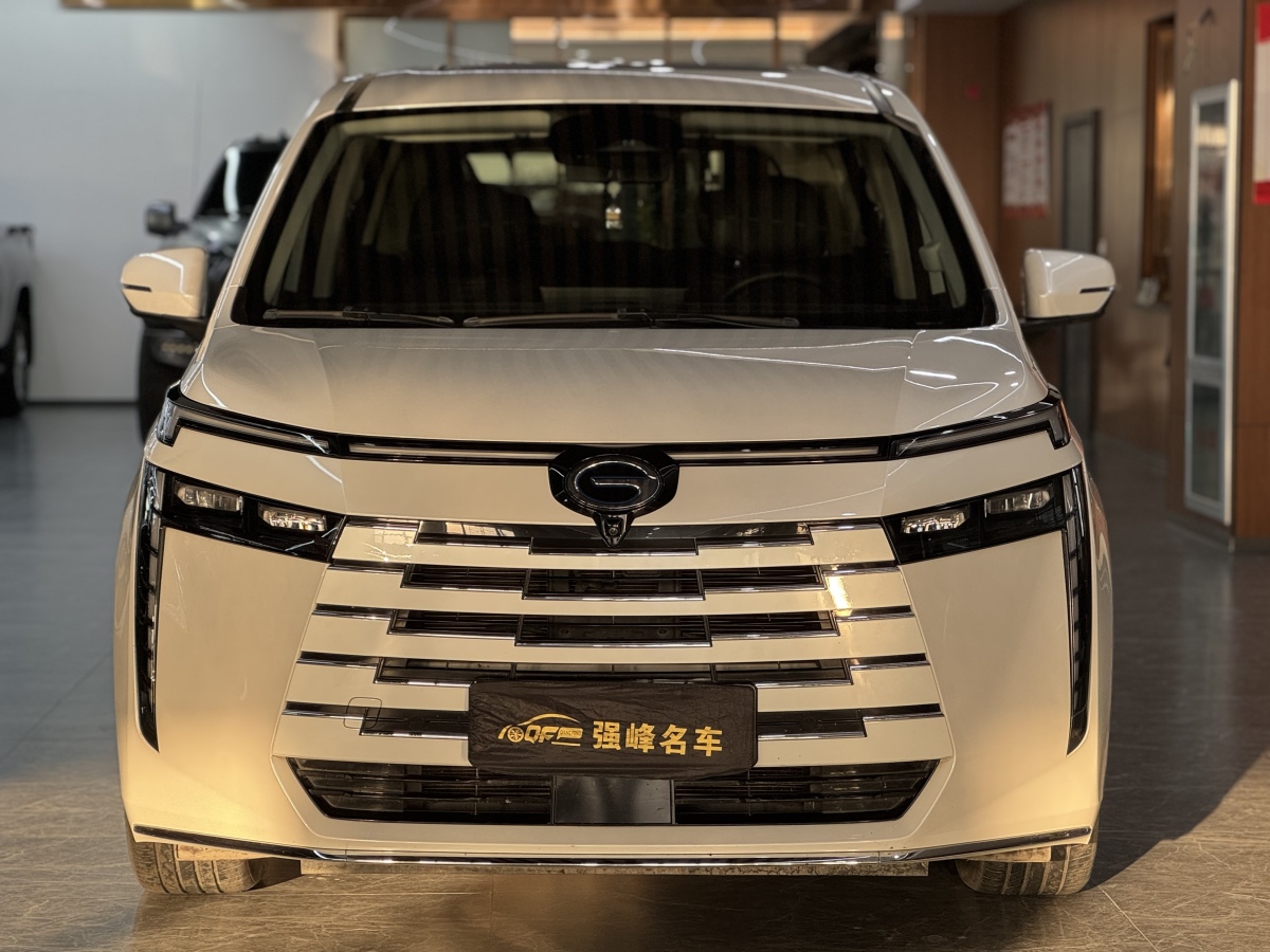 GAC Trumpchi E8 New Energy 2023 car image #3