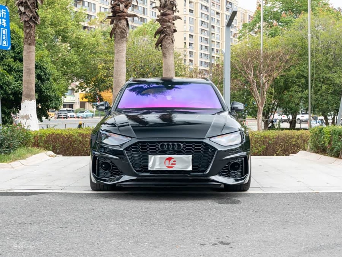 Audi RS 4 2020 immagine di auto #3