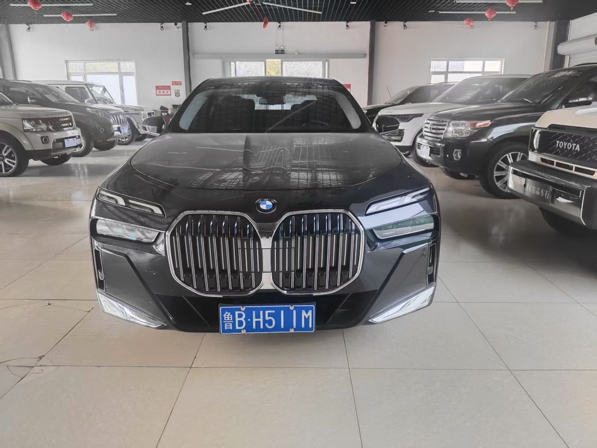 BMW 2 Series 2024 immagine di auto #3