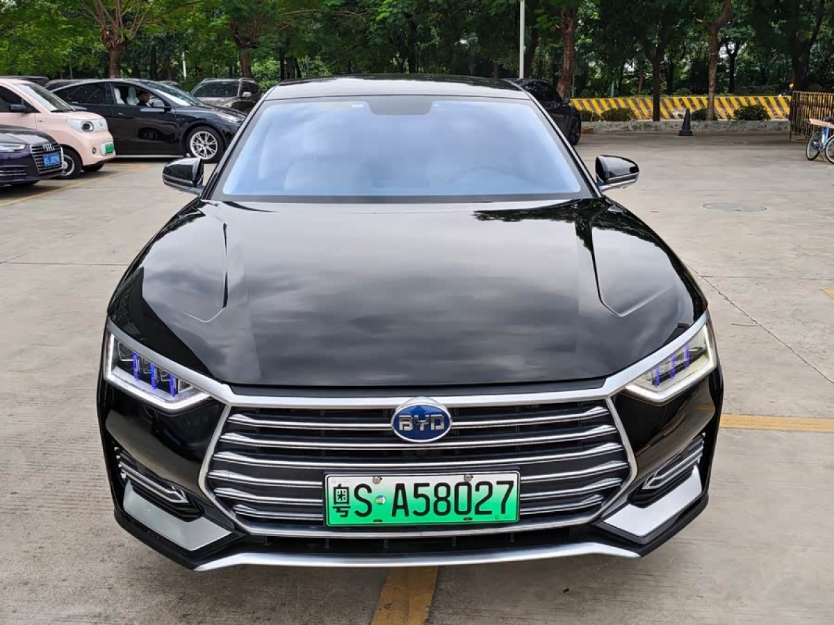 BYD e9 2021 immagine di auto #3