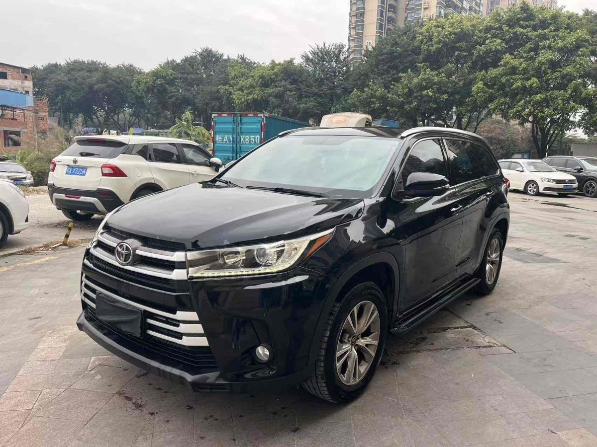 Toyota Highlander (Imported) 2019 immagine di auto #3