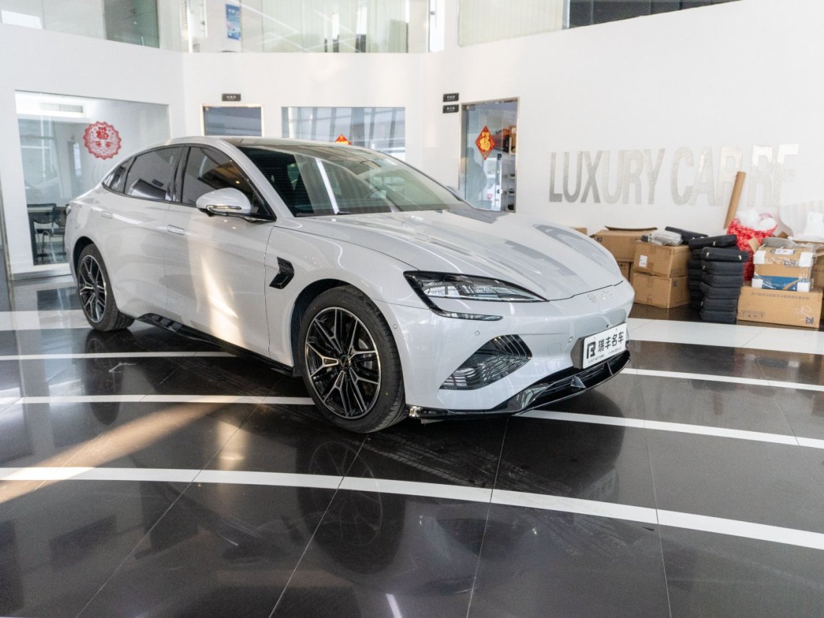 BYD Seal 2025 #3 BYD Seal 2025 car image #3