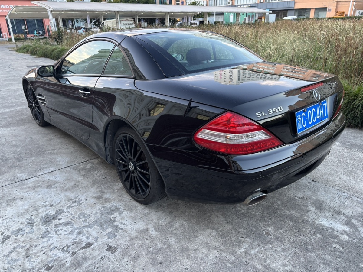 Mercedes-Benz SL Class 2009 car image #3