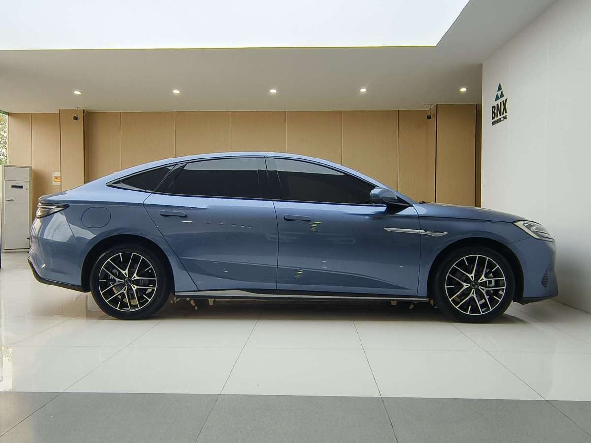 BYD Seal 07 DM-i 2025 car image #3