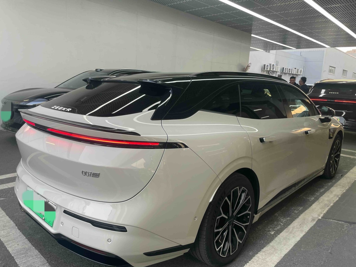 极氪 极氪007GT 2025 汽车图片 #3