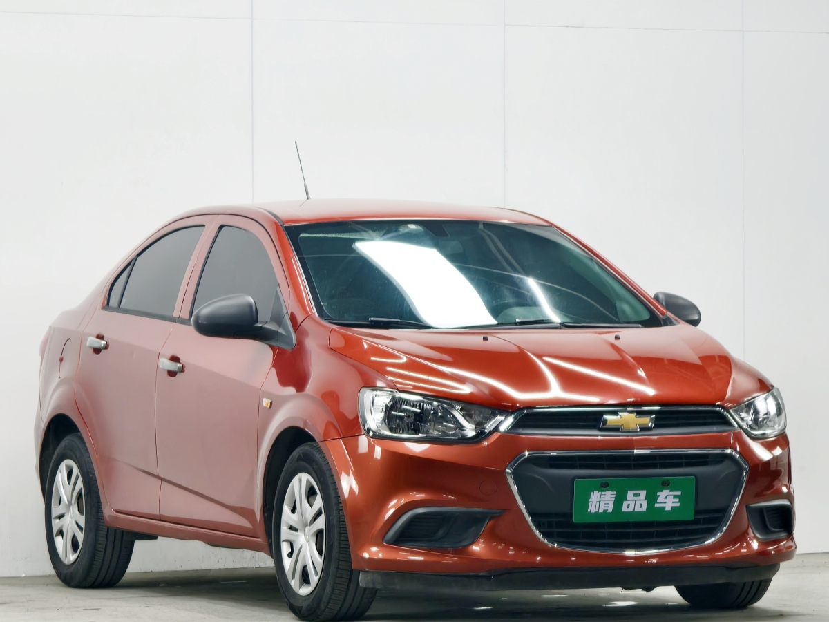 雪佛兰 爱唯欧 2014 汽车图片 #3