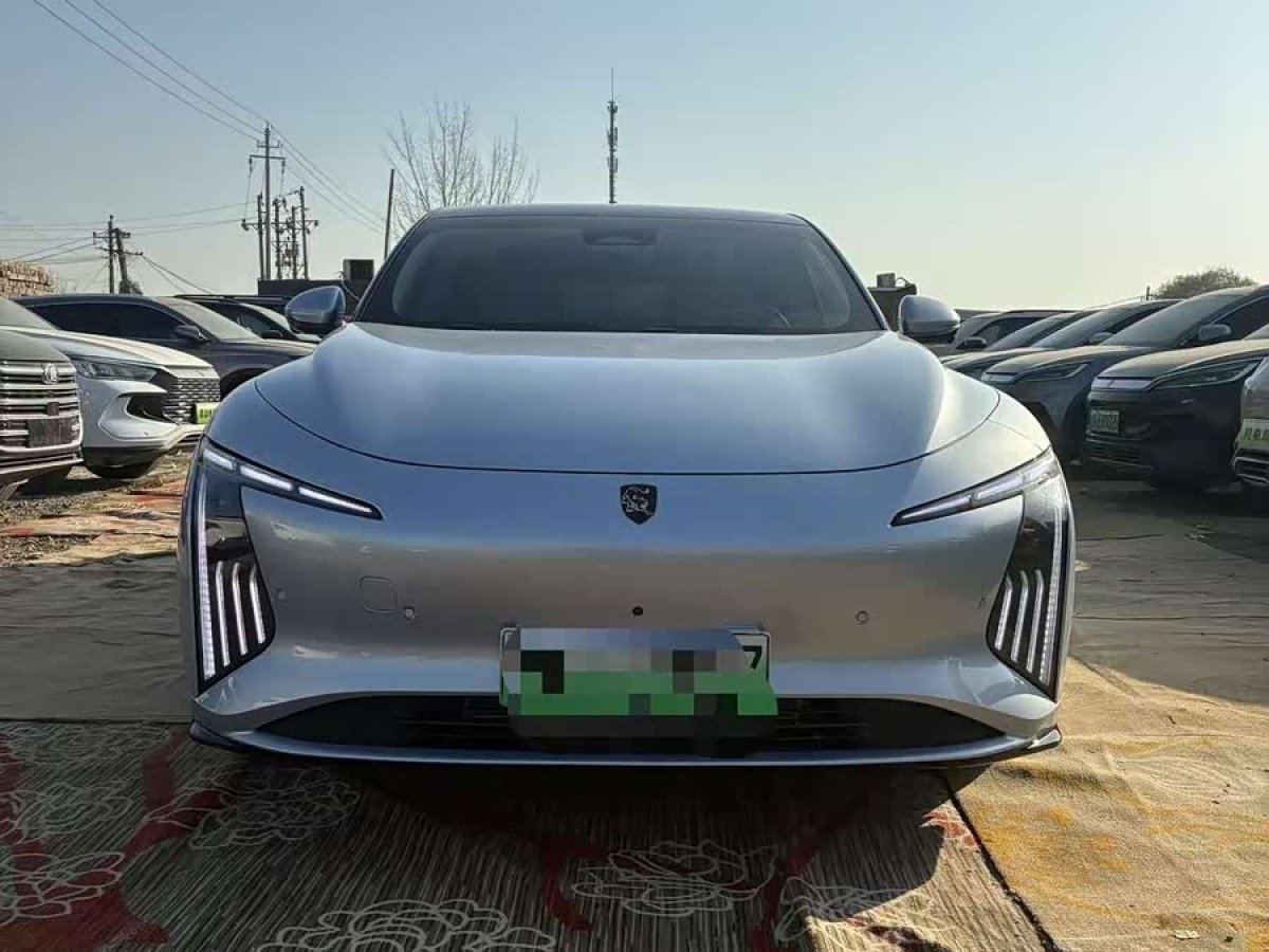 Forthing S7 2024 immagine di auto #3