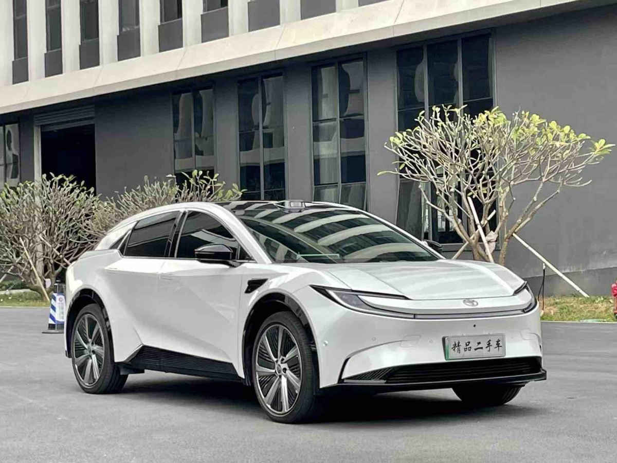 Toyota bZ5 2025 #3 Toyota bZ5 2025 imagen de coche #3