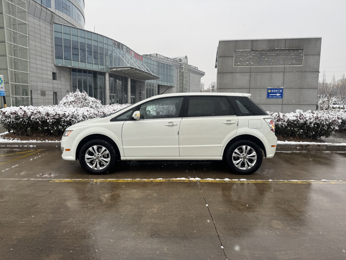 BYD e6 2016 #3 BYD e6 2016 car image #3
