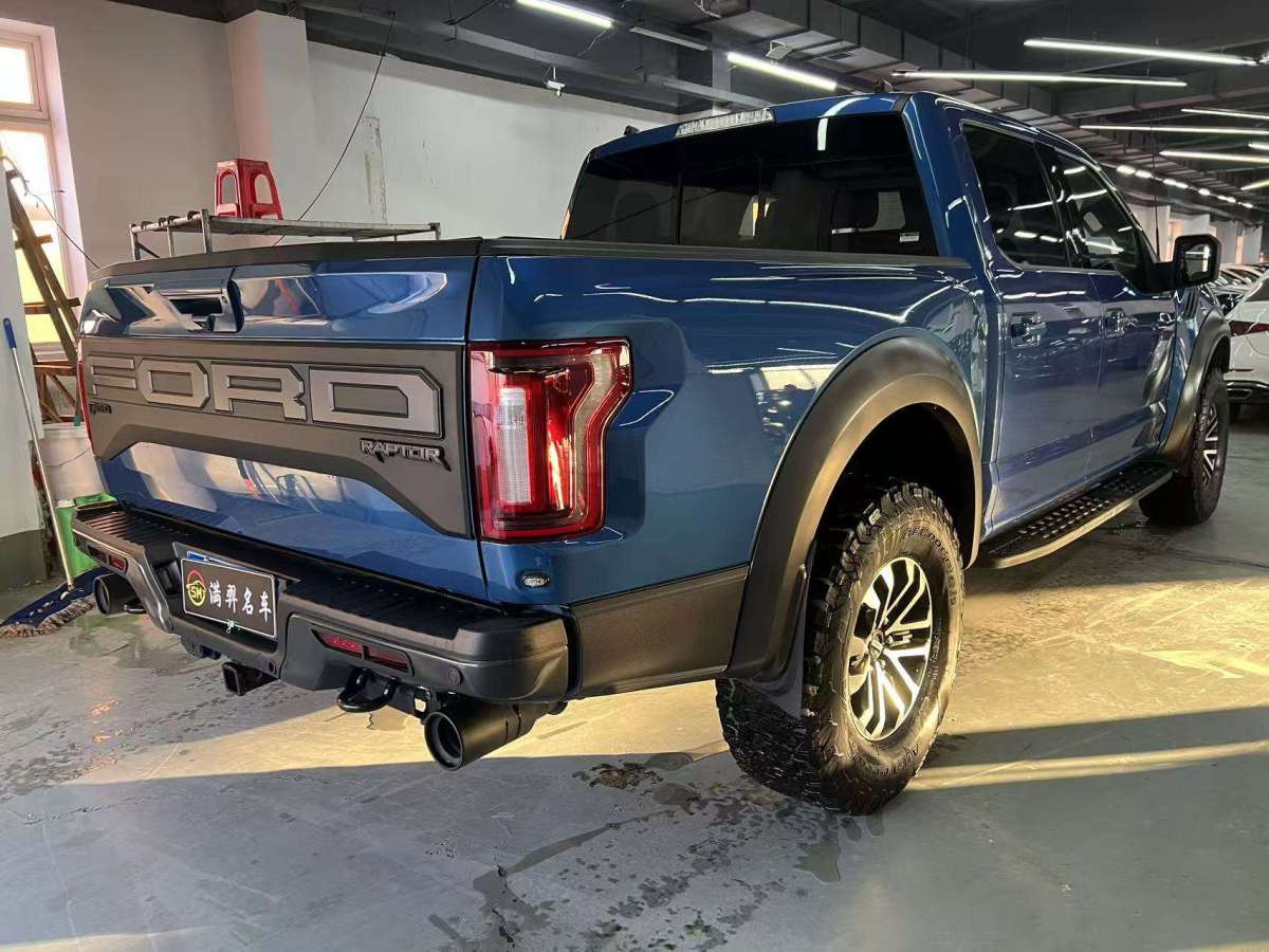 Ford F-150 Raptor 2020 صورة سيارة #3