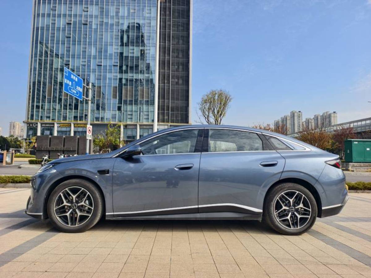 BYD 2025 car image #3