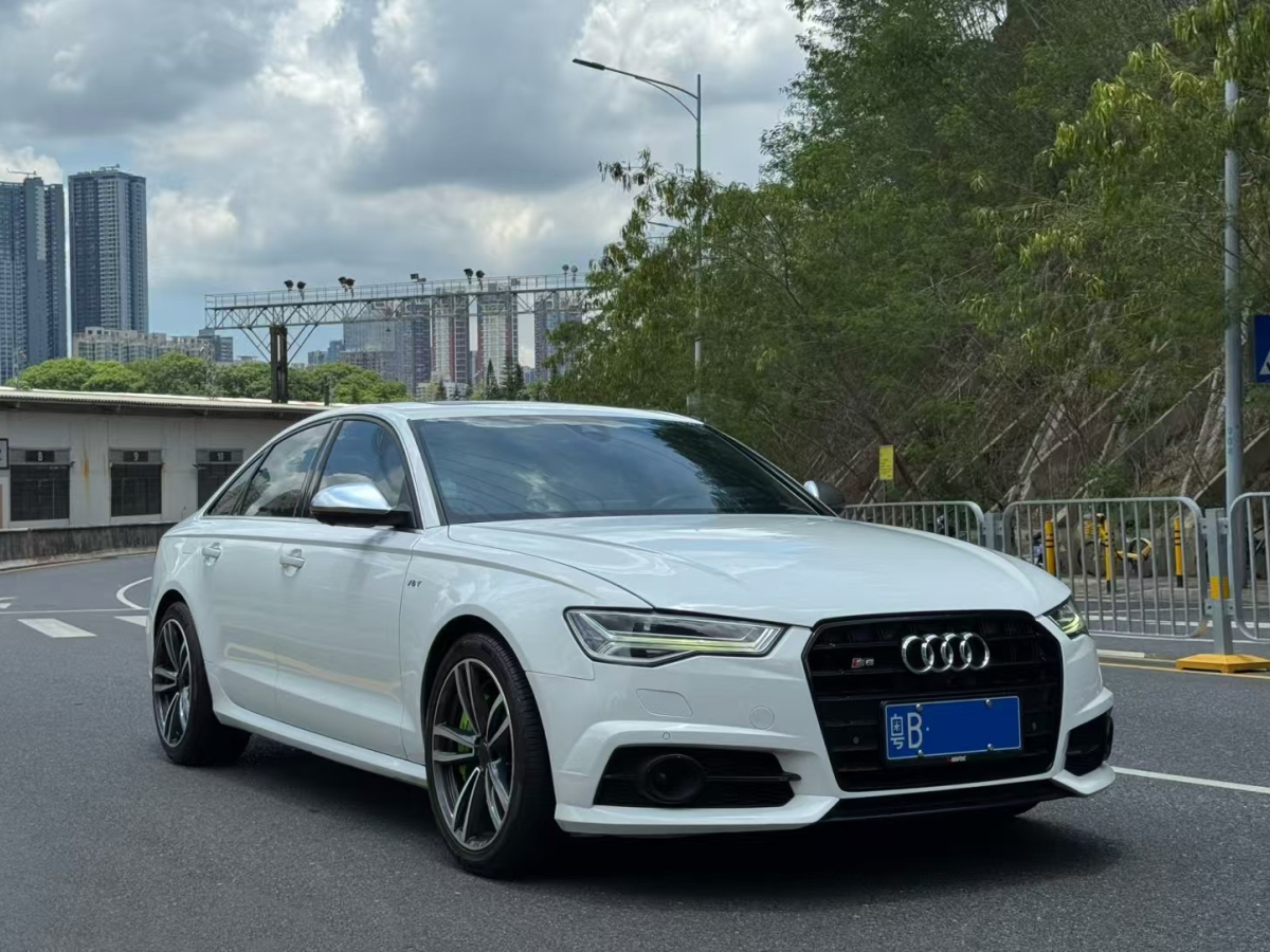 Audi S6 2014 car image #3