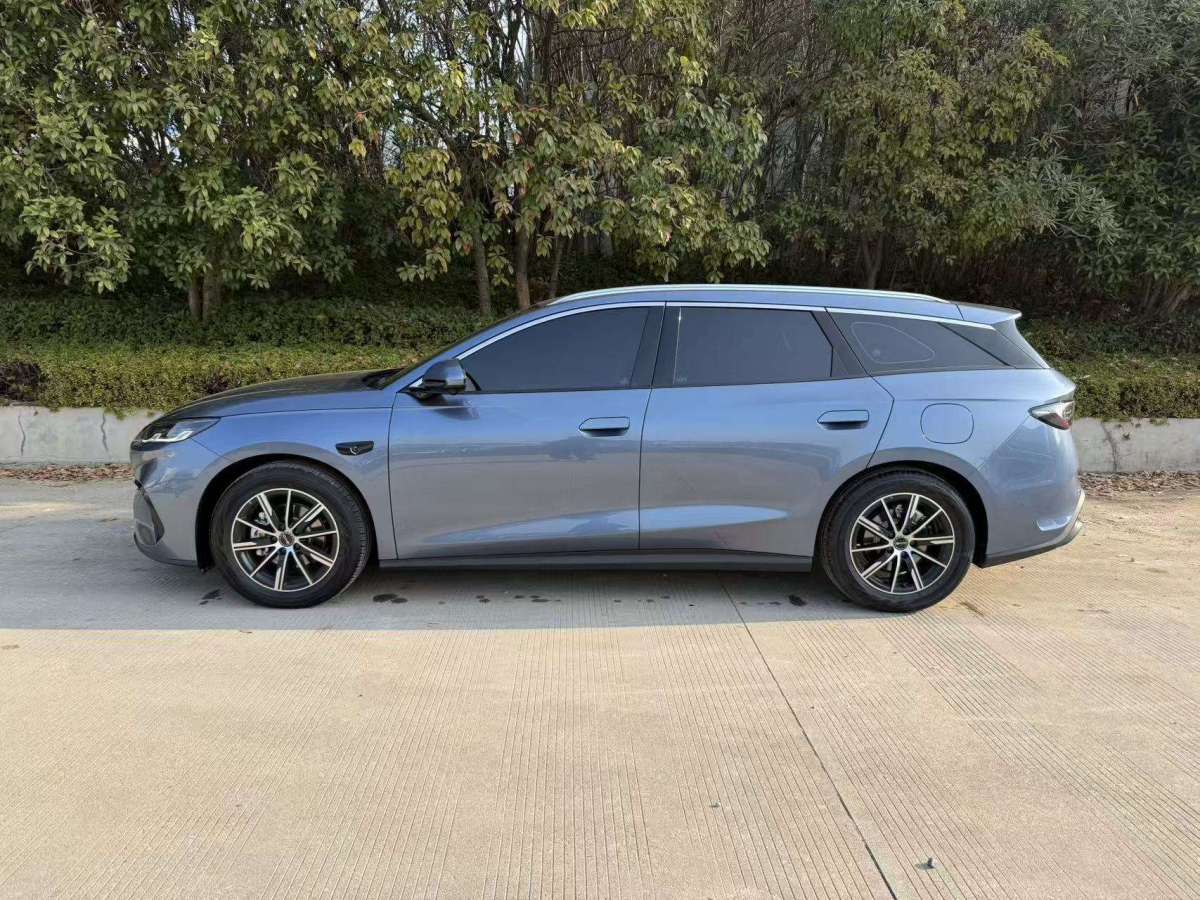 BYD Seal 06 DM-i 2025 #3 BYD Seal 06 DM-i 2025 immagine di auto #3