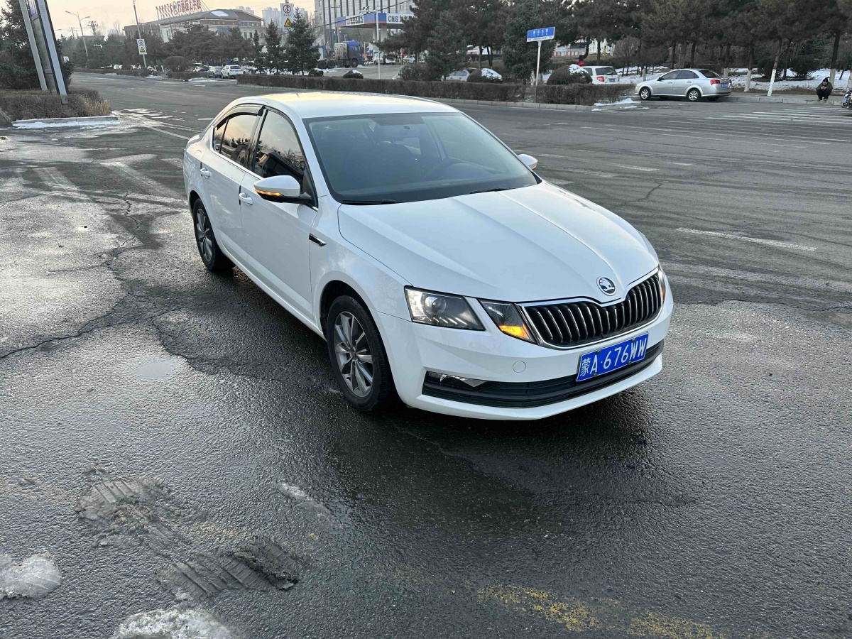 Skoda 2019 #3 Skoda 2019 car image #3