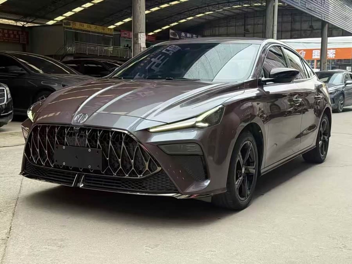 MG 5 Scorpio 2023 car image #3