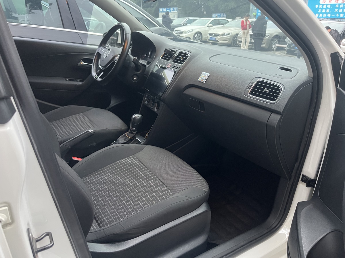 Volkswagen Polo 2016 #3 Volkswagen Polo 2016 immagine di auto #3