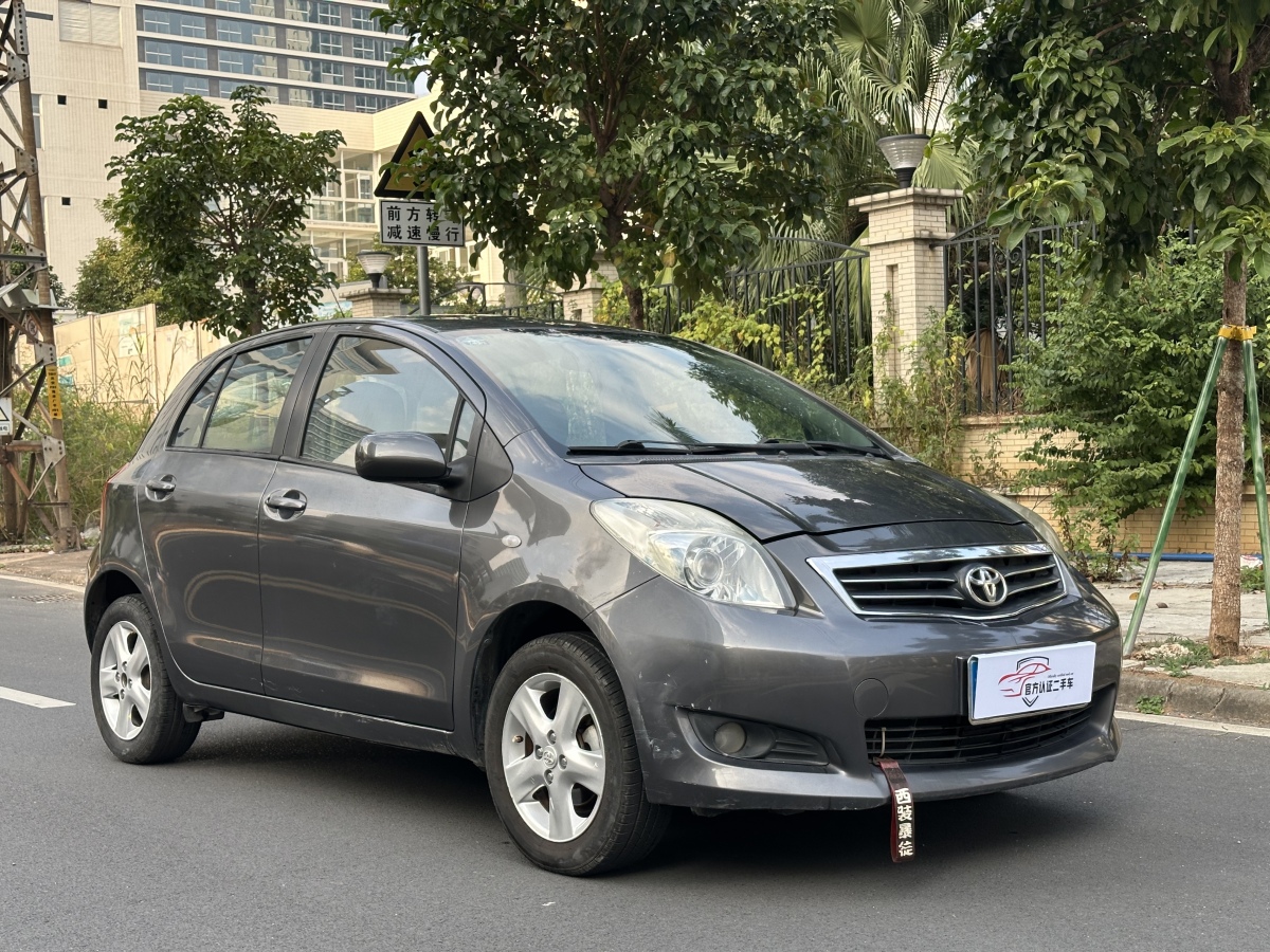 Toyota Yaris 2010 #3 Toyota Yaris 2010 car image #3