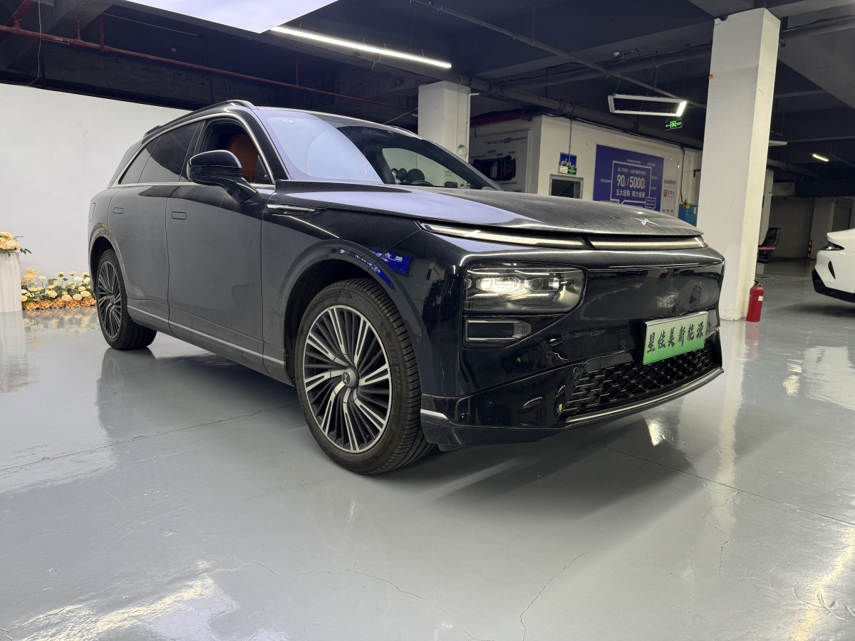 Xpeng G9 2024 immagine di auto #3