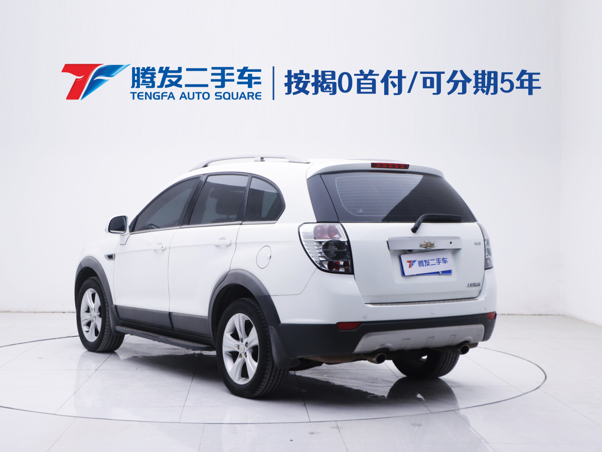 Chevrolet Captiva 2012 car image #3