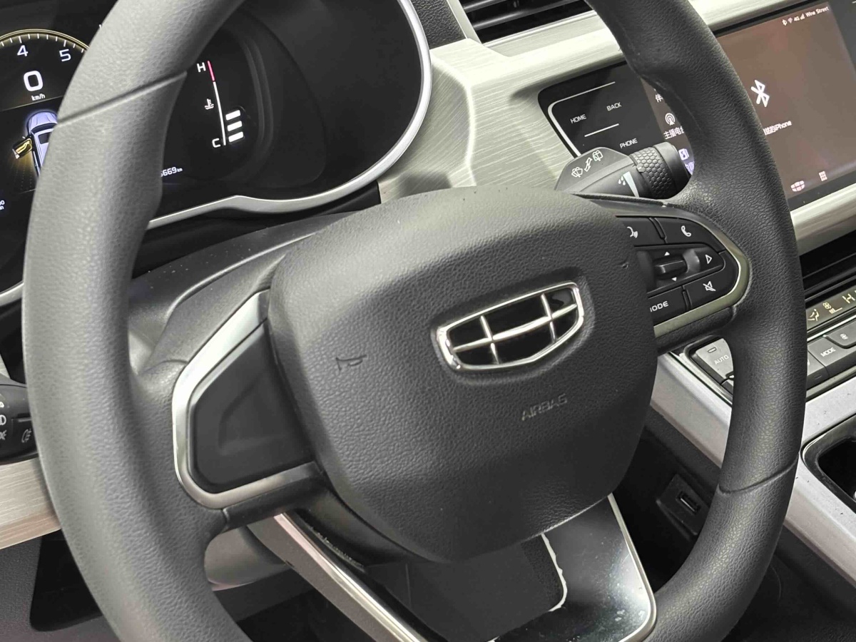 GEELY Boyue 2021 car image #3