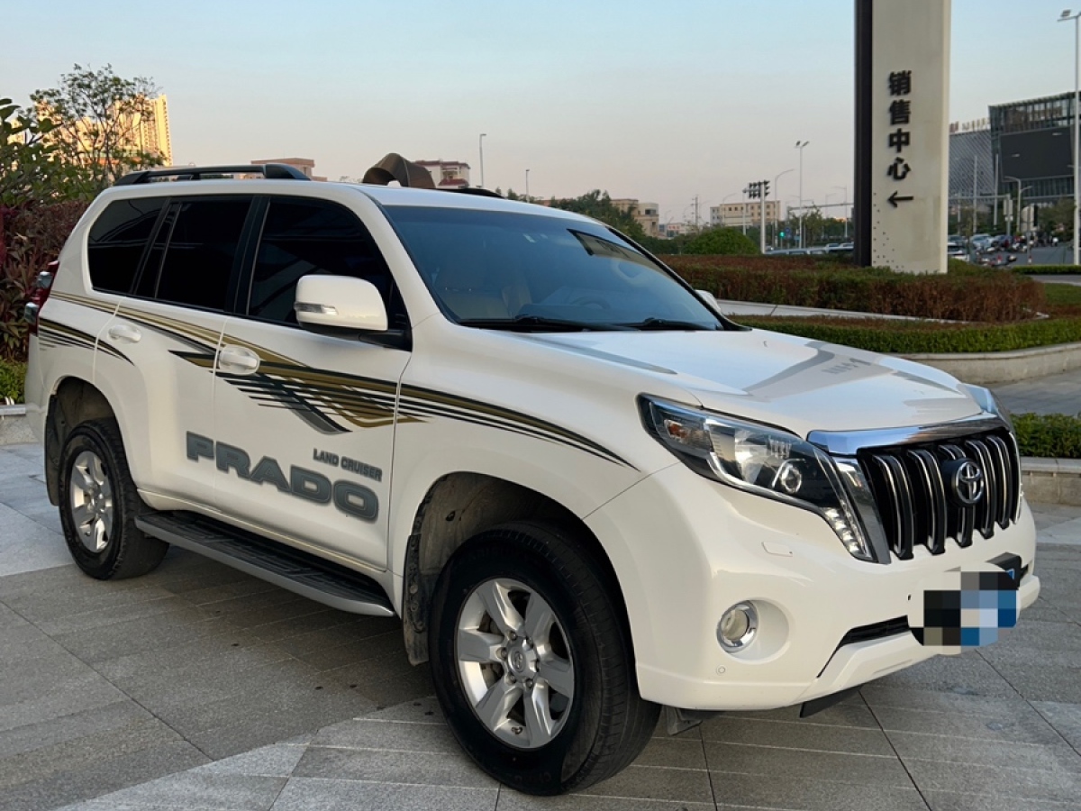 Toyota Land Cruiser Prado 2014 #3 Toyota Land Cruiser Prado 2014 car image #3
