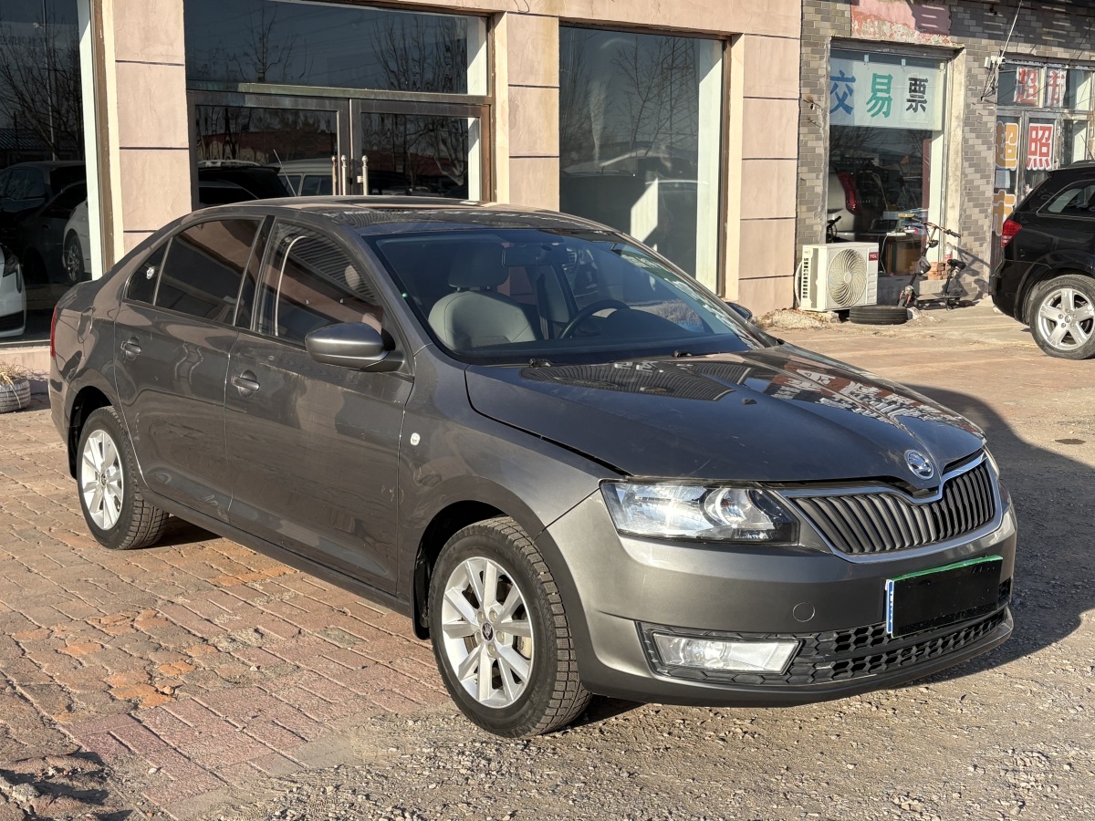 Skoda Rapid 2016 immagine di auto #3