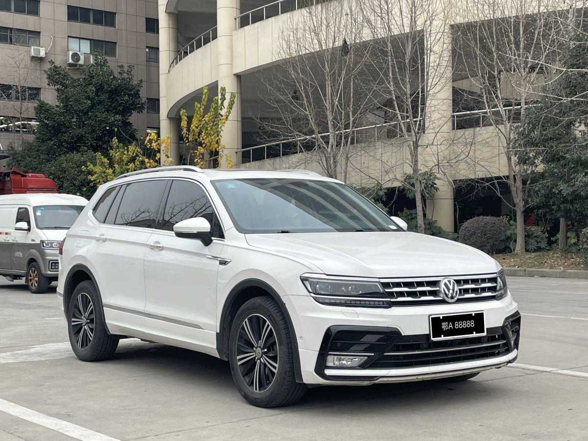 Volkswagen Tiguan X 2017 car image #3