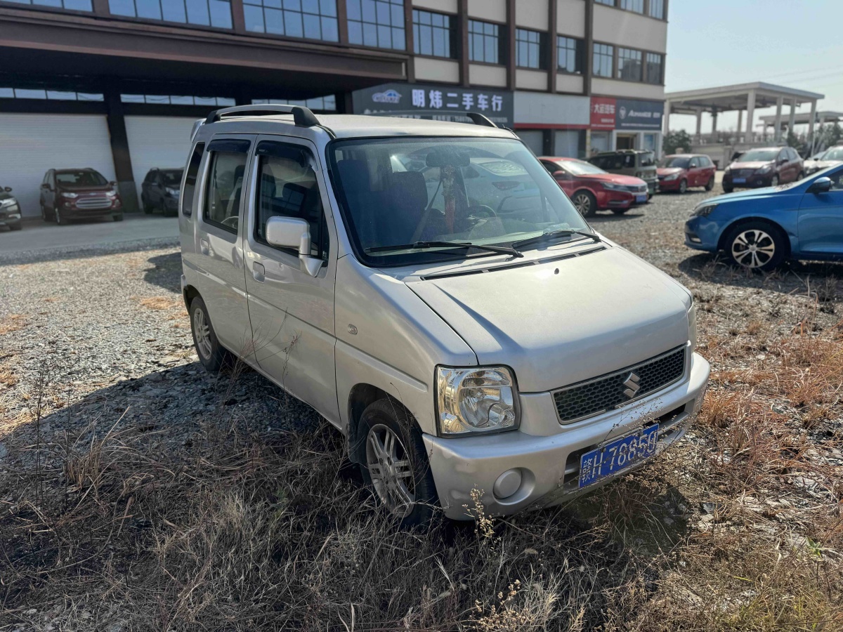 Suzuki 2016 car image #3