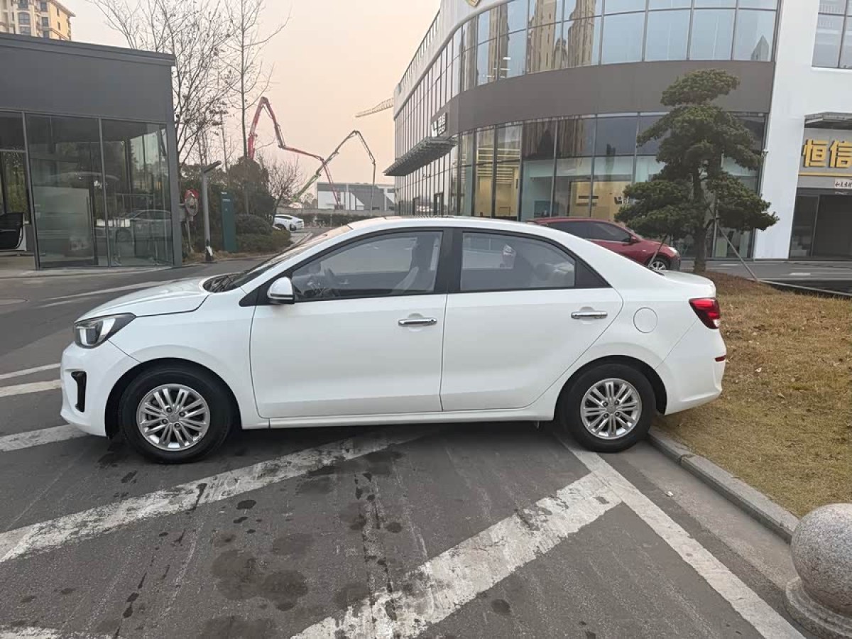 起亚 焕驰 2019 汽车图片 #3