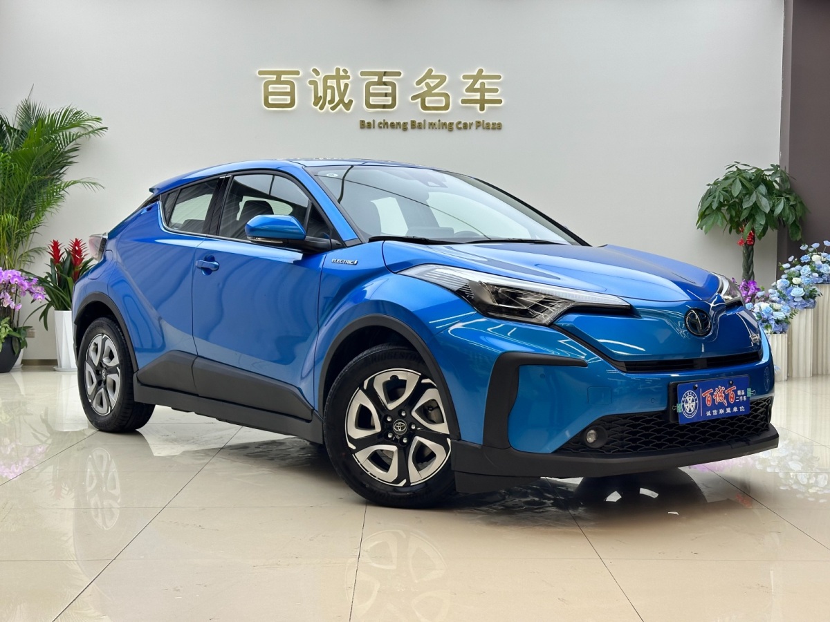 Toyota C-HR EV 2021 immagine di auto #3