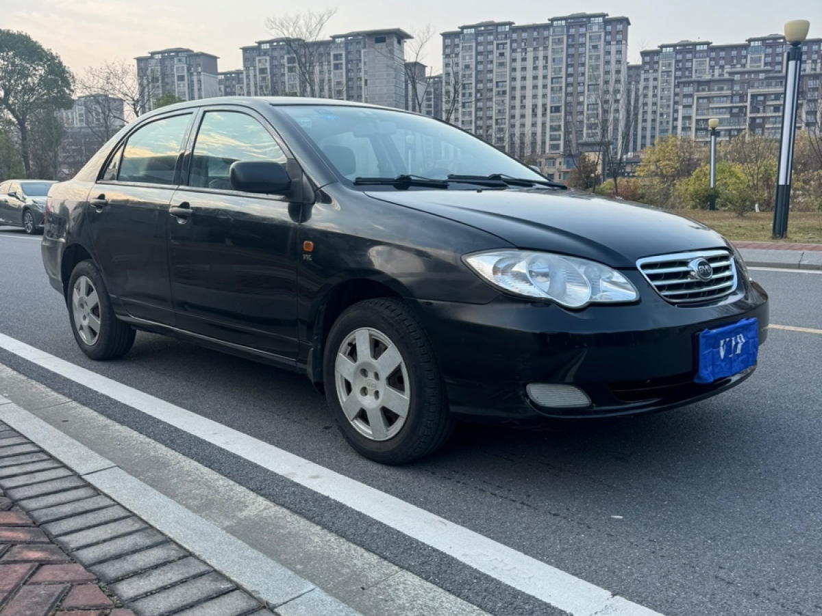 BYD F3 2015 car image #3