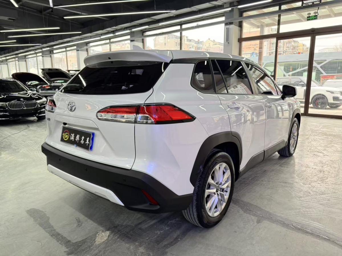 Toyota Corolla Cross 2022 immagine di auto #3