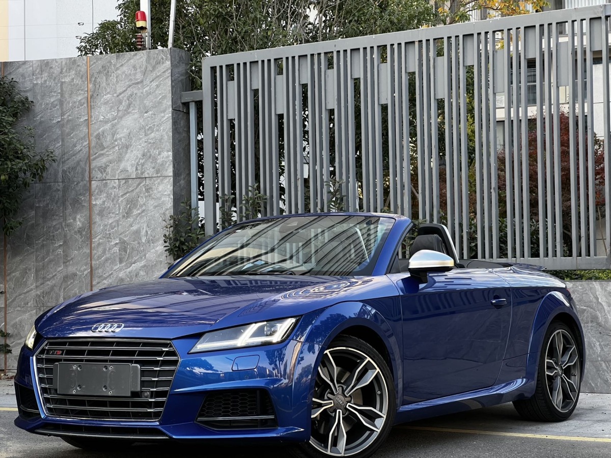 Audi 2017 #3 Audi 2017 car image #3