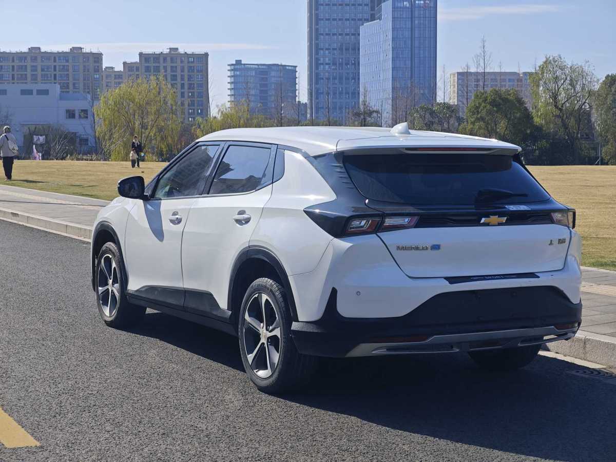 Chevrolet 2021 car image #3