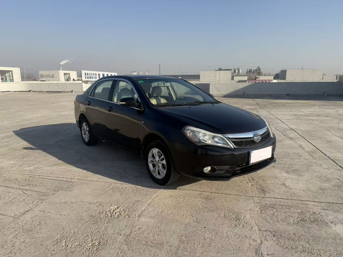 BYD F3 2014 car image #3