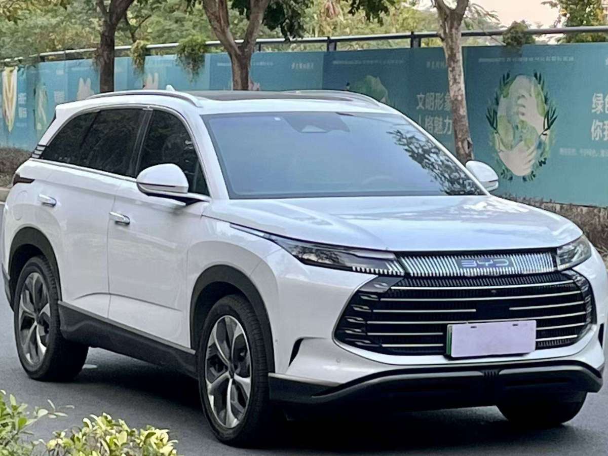 BYD Frigate 07 2024 #3 BYD Frigate 07 2024 car image #3