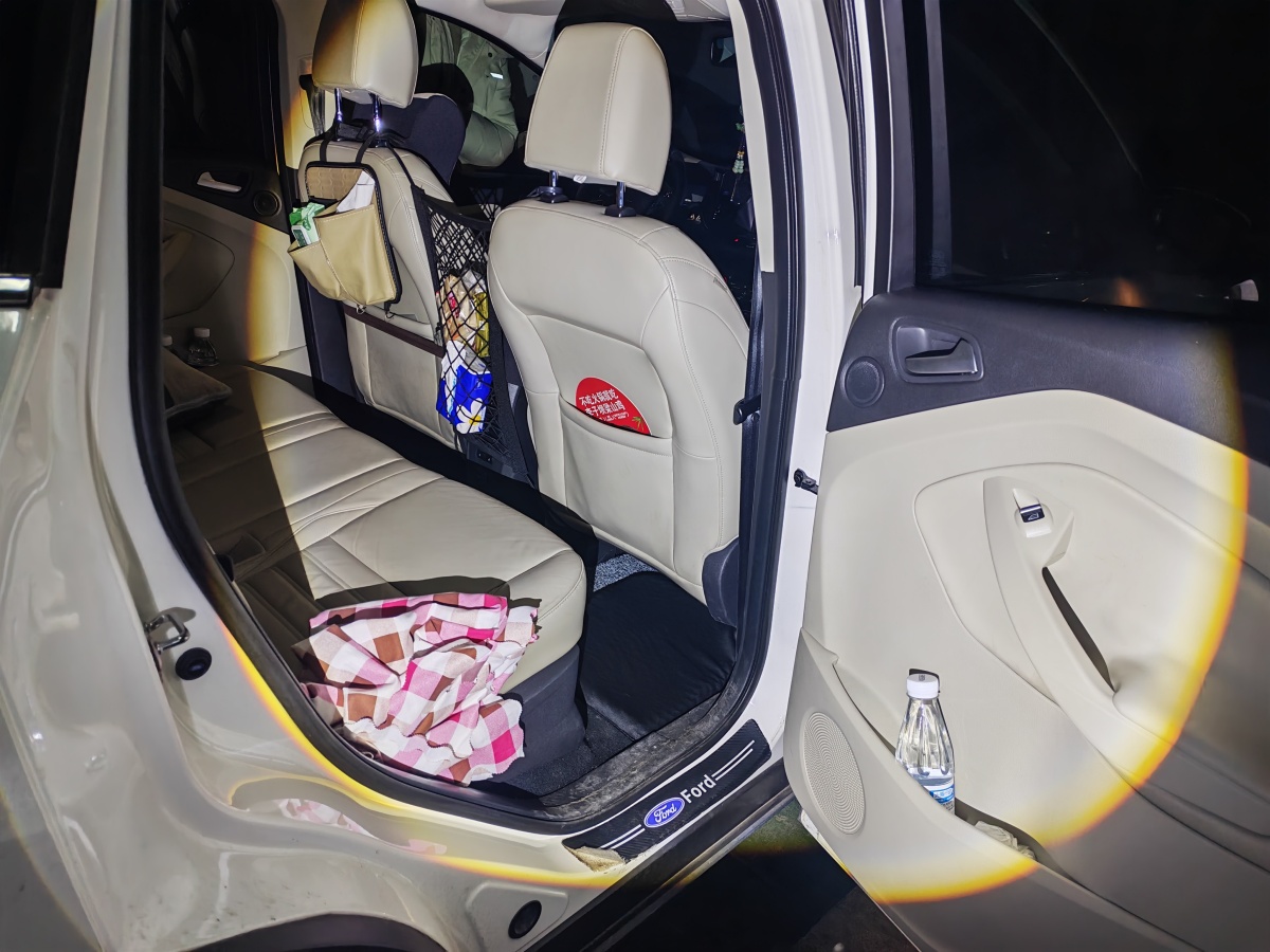 Ford Kuga 2018 #3 Ford Kuga 2018 car image #3