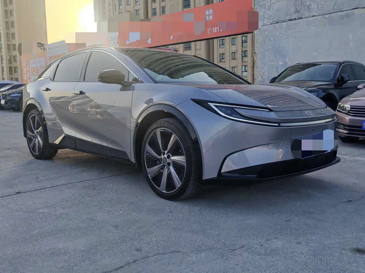 Toyota bZ5 2025 #3 Toyota bZ5 2025 immagine di auto #3