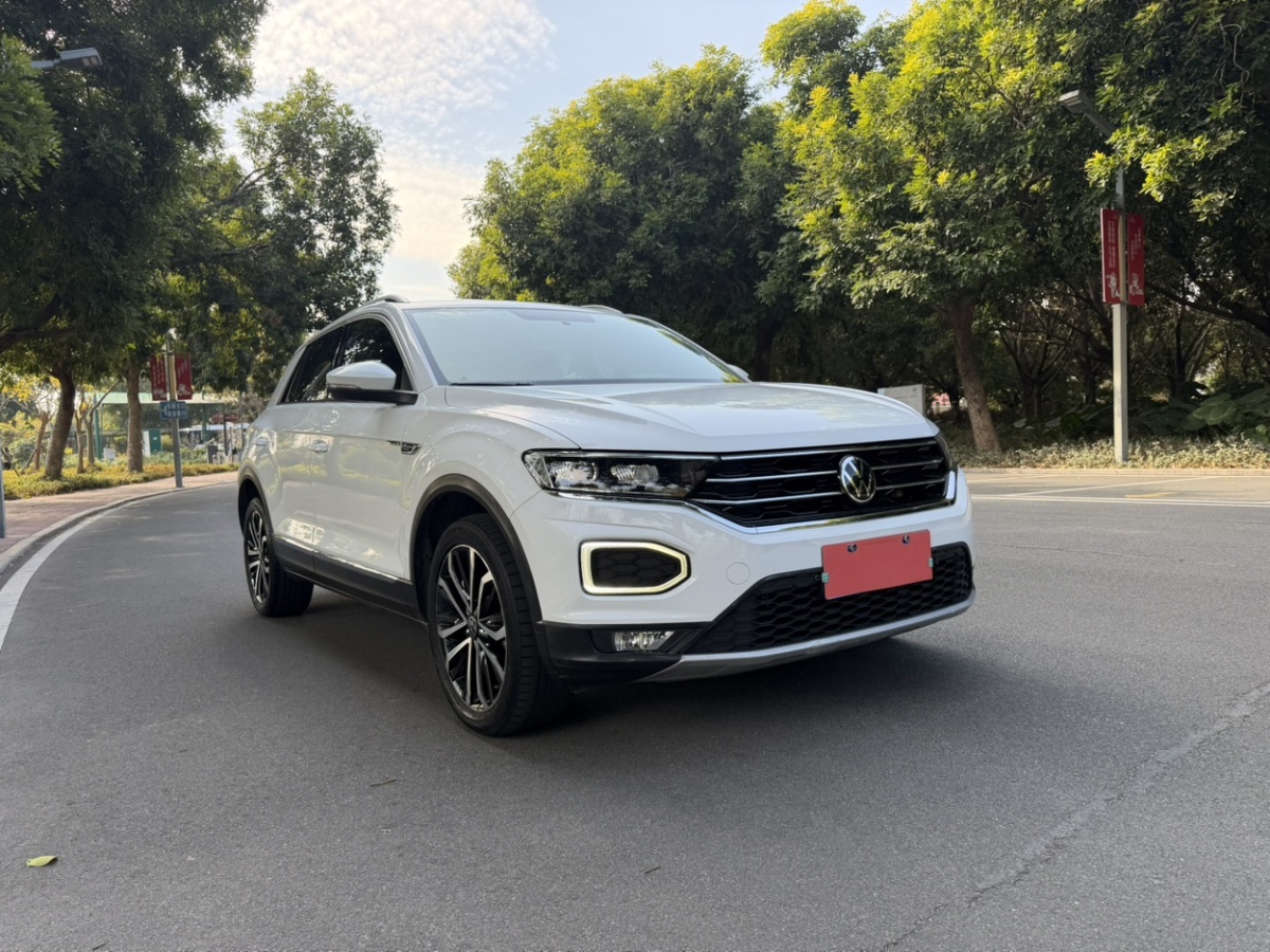Volkswagen T-Roc 2021 #3 Volkswagen T-Roc 2021 car image #3