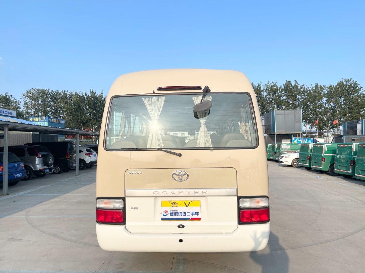 Toyota Coaster 2015 #3 Toyota Coaster 2015 imagen de coche #3