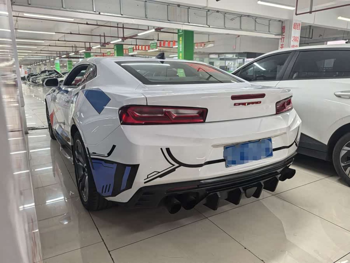 Chevrolet 2016 car image #3